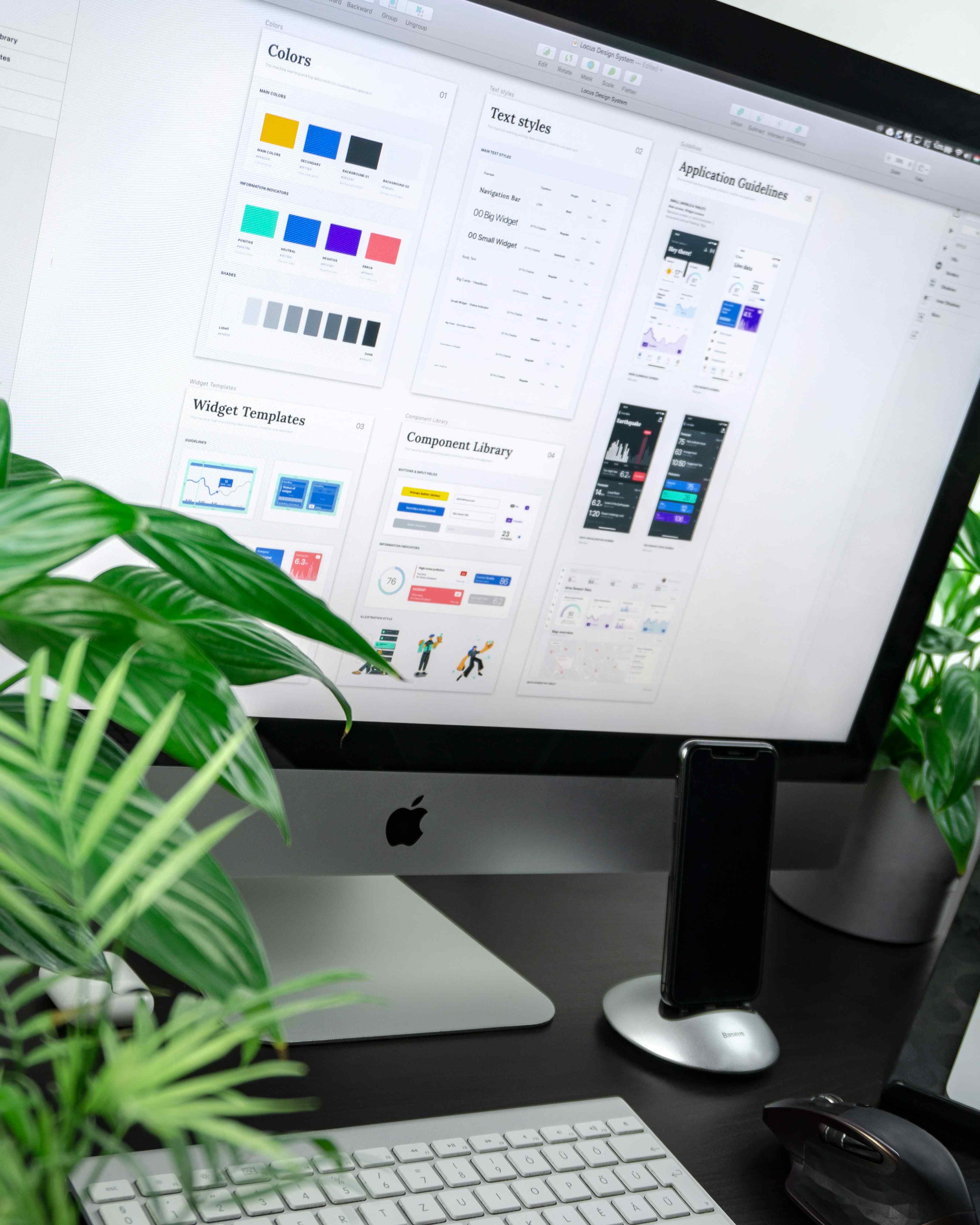 SVG graphics and web design optimization for performance - Photo by Balázs Kétyi on Unsplash